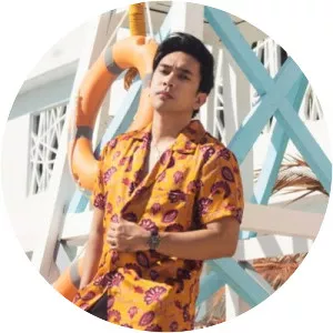 Medyo Maldito - Musical artist