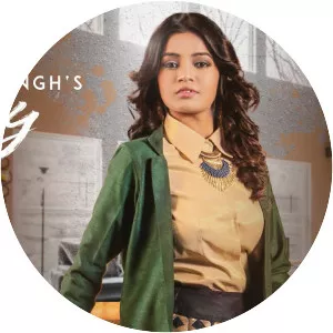 Meenu Singh - Singer