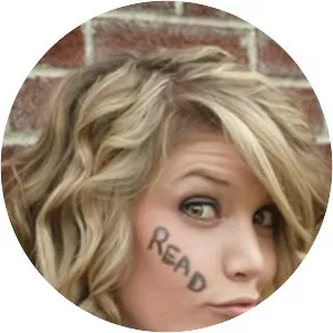 Meghan Quinn - Author