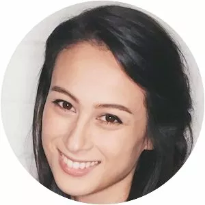 MeisjeDjamila - YouTuber