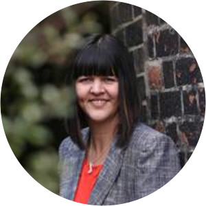 Mel Sherratt - Author