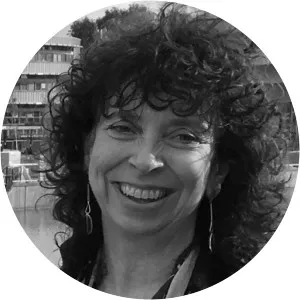 Melanie Tebbutt - Author