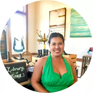 Melinda Palacio - Author