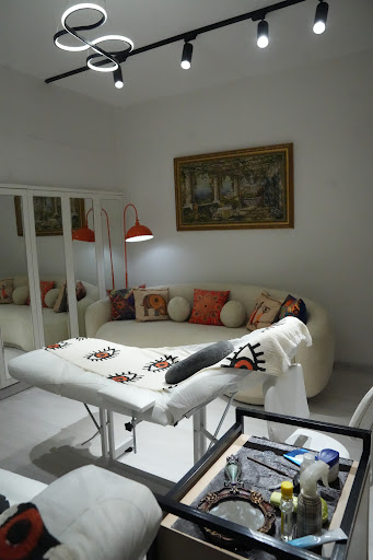 Melis Kaya Beauty - Nail salon in Istanbul