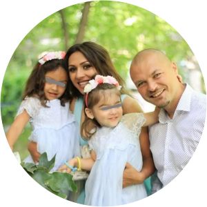 Melisa Gardescu photograph