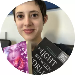 Melissa Albert photograph