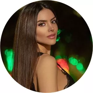 Melissa Cediel photograph