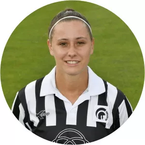 Melissa Evers - Football player