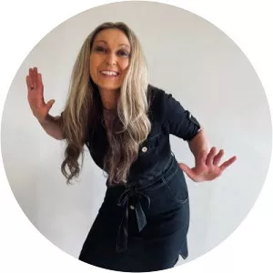 Melissa Lyon - Garry Lyon's wife