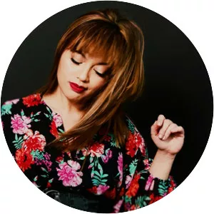 Melissa Polinar - Singer-songwriter