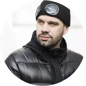 Mella Dee - Musical artist