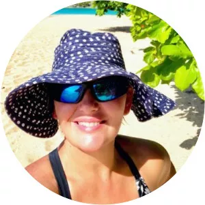 Mellissa Sevigny - Author