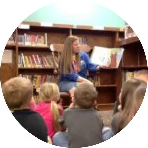 Memoirs of a Hamster - Book by Devin Scillian