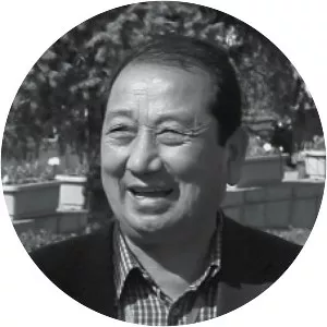 Memtimin Hoshur (Memtimin . . .