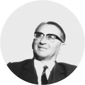 Menachem Avidom