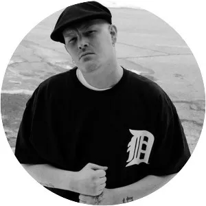 Menacide - Musical artist