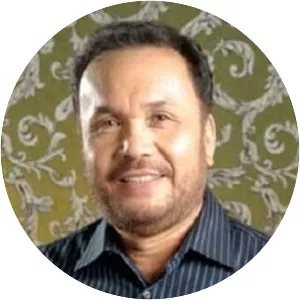 Menggie Cobarrubias photograph