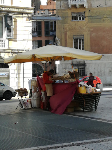 Mercatino biologico - Farmers' market in Genoa, Italy