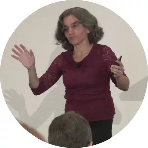 Mercedes López-Morales