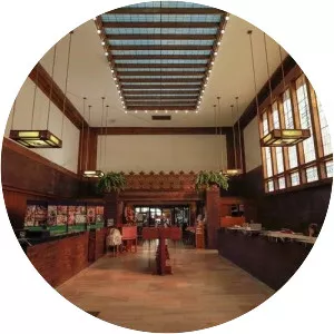 Merchants' National Bank - Commercial building