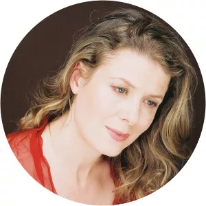 Meredith Hall - Musical artist