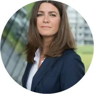 Merel Westrik - Dutch news presenter