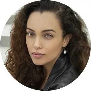 Mériem Sarolie - Actress