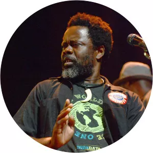 Mermans Mosengo - Musician