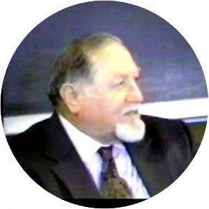 Merton Gill - Psychoanalyst