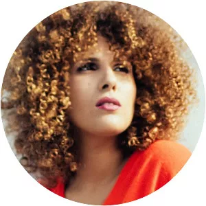 Meryem Saci - Singer