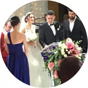 Meryem Yeşilgül - Oktay Kaynarca's sister