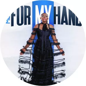 Meshi - Playback singer