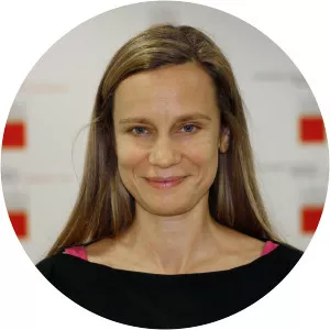 Metka Kuhar - Author