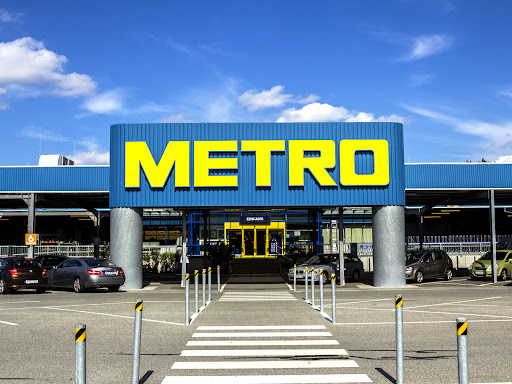 Metro Cash - 