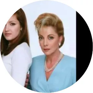 Mi querida Isabel - 1996 ‧ Romance