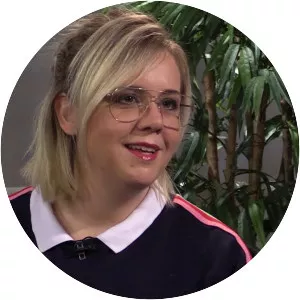 Mia Friesen - Musical artist