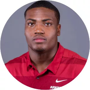 Micahh Smith - American football player