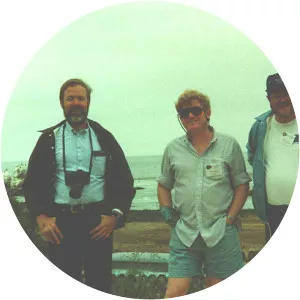 Michael Ashkenazi - Author