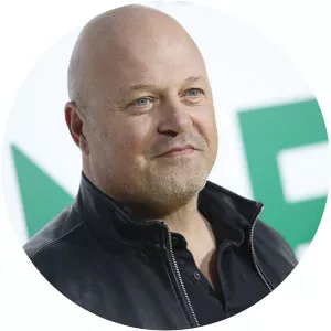Michael Chiklis