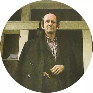 Michael Hollingshead