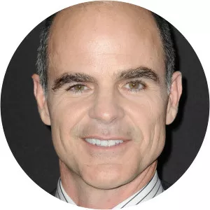 Michael Kelly 