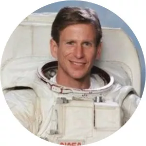 Michael L. Gernhardt