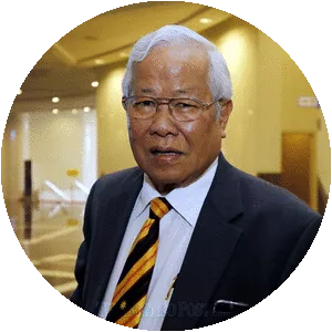 Michael Manyin Jawong