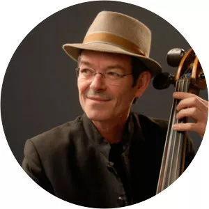 Michael Pfeuti Musician