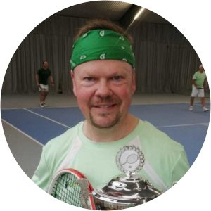 Michael Szurawitzki - Linguist