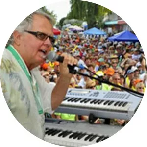 Michael Utley - American musician