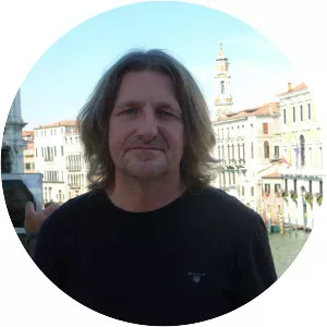 Michel Van den Bergh