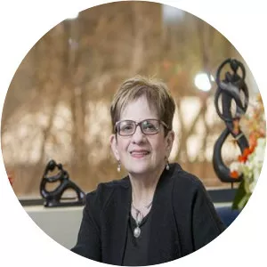 Michele Antoinette Paludi photograph