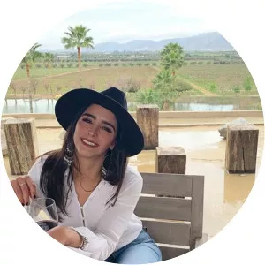 Michelle de Regil photograph