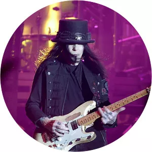 Mick Mars